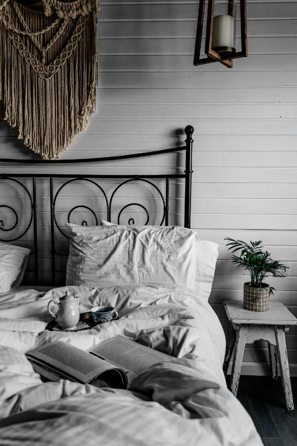 Live In The Woods Lodge *